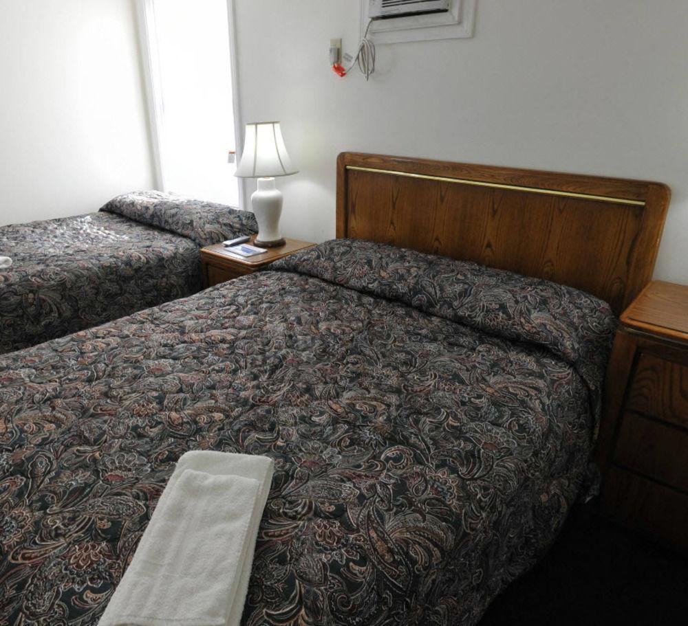 Atlantic Sands Hampton Bagian luar foto